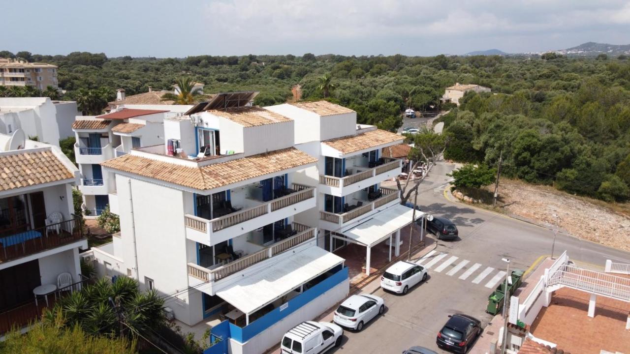 Apartamentos Can Marsalet Пуерто Колом Екстериор снимка