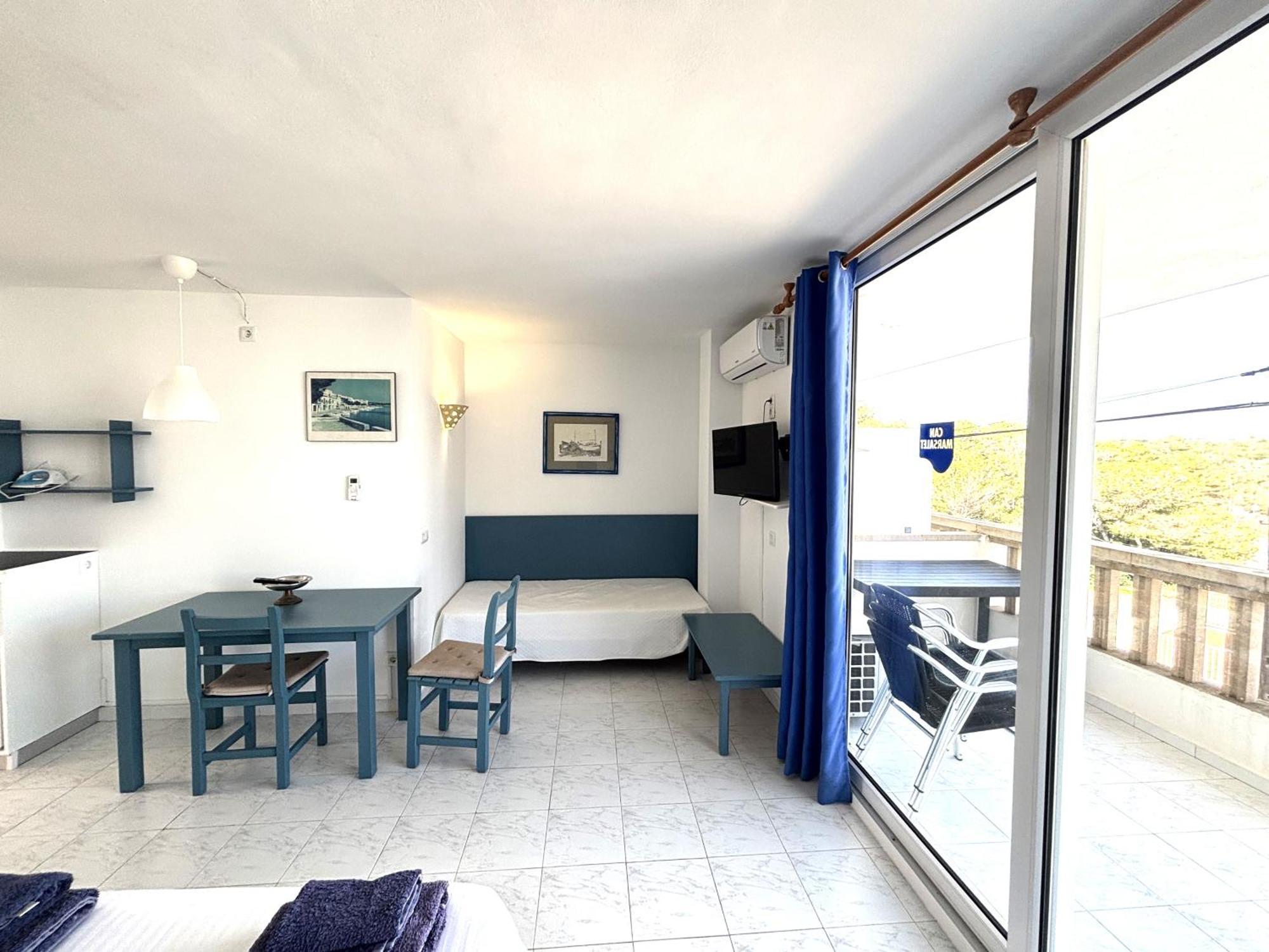 Apartamentos Can Marsalet Пуерто Колом Екстериор снимка